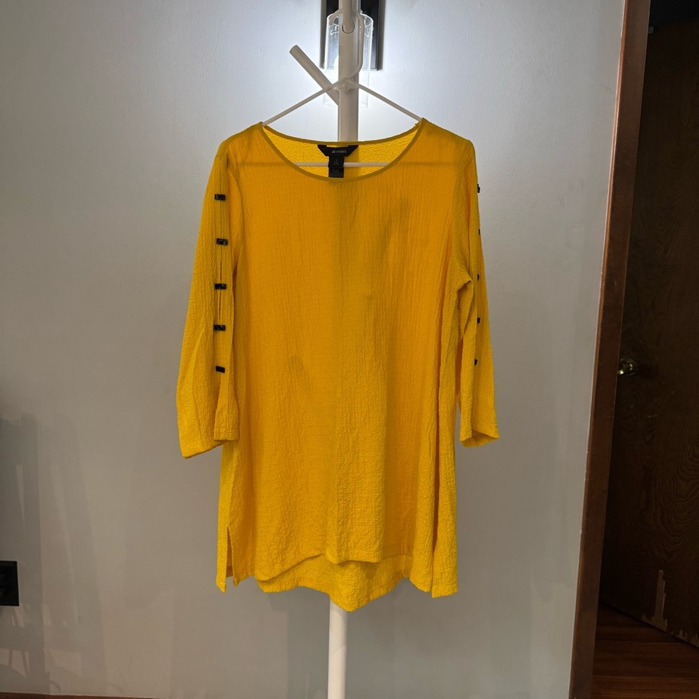 Ali Miles Yellow Top with Button Detail